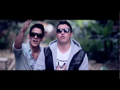 Miguel Calvo ft Eduard Crazy Boy - Pa Pasarla Bien Videoclip