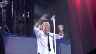 Rod Stewart - Love Train