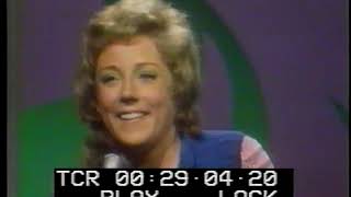 Eddy Arnold &amp; Lesley Gore on Mike Douglas 1971