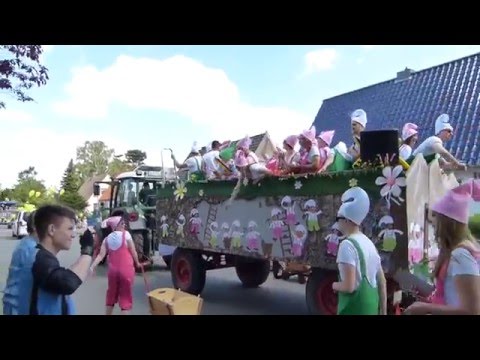 В Адендорфе. A-parade in Adendorf.