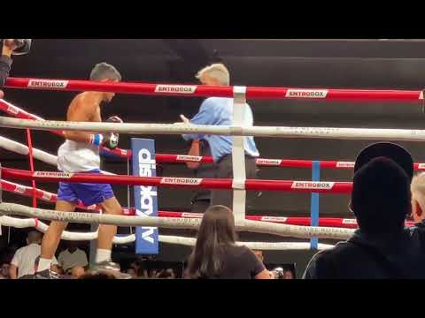 Kevin Brown obtiene su primera victoria como profesional ,deteniendo al nica Jose Alfaro en 2 rounds