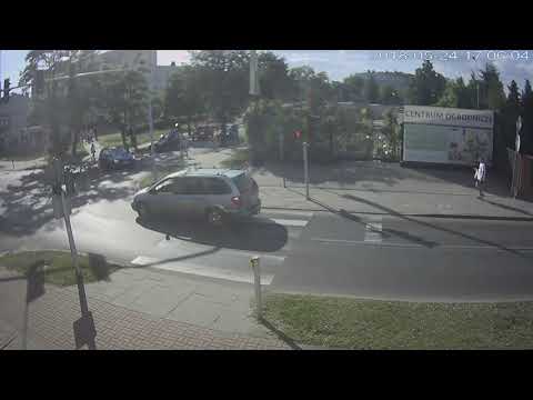 DDWloclawekTV - Chciał wjechać pod prąd w ul. Długą - Włocławek - 25.05.2018 r.