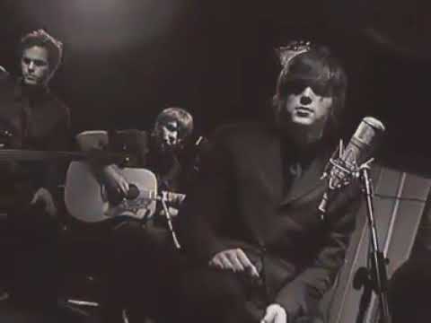 Video thumbnail for Catch Your Wave (Rolling Stone Original)