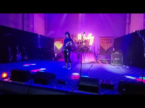 KISSTORY "ACE'S GUITAR SOLO"