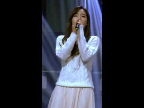 120916 Taeyeon - Closer @ Inkigayo