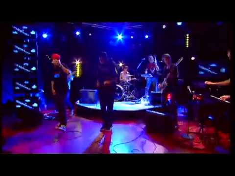 Pato Pooh - Follow Me ft. Adam Tensta (Live at TV4 Nyhetsmorgon 161109)