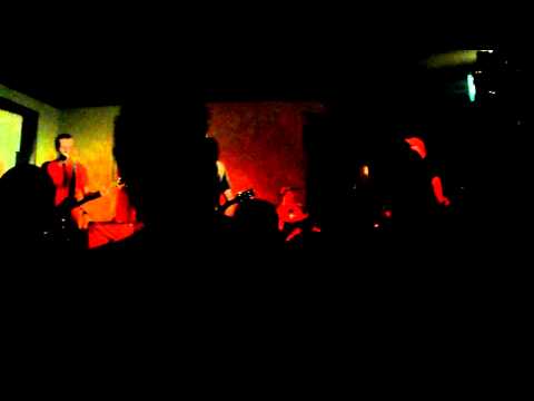 Dlažební Kostka - Nech mi!