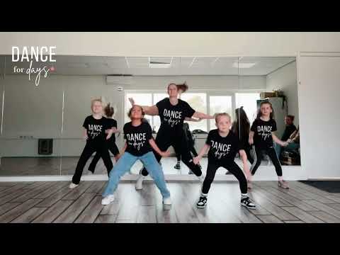 Dansen voor de Sint | Yi-ha-hee! Dance for Days