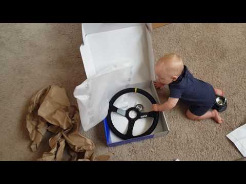 Unboxing of Sparco 345 steering wheel and NRG 2.5 quick release