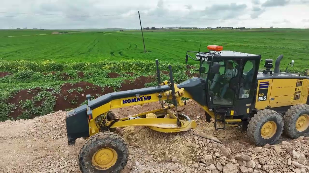 EYYÜBİYE KIRSALINDA YOLLAR DAHA GÜVENLİ OLUYOR