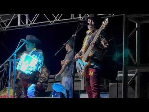 Jose Arana - Mis Amigos Fieles (los Huevos)