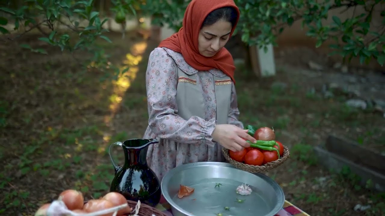 No One Expected THIS Inside a Traditional Persian Omelette!🍳🤯