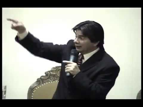 Charlie Bustos  quise huir de ti