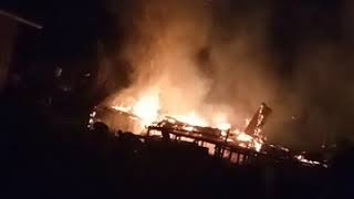 preview picture of video 'Rumah Kebakaran Di Agats ASMAT Papua tgl 4 April 2018'