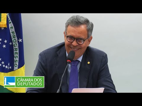 Incentivo à reindustrialização no Brasil - Centro de Estudos e Debates Estratégicos - 09/04/24