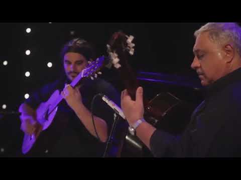 Mi vieja viola - Julio Cobelli