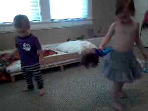 Nach der Dusche erstmal Kinderdisco!