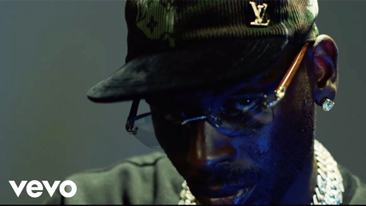 Young Dolph – “Hold Up Hold Up Hold Up”