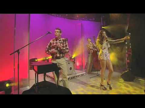 Eliza Doolittle - Skinny Genes [Live On GMTV]