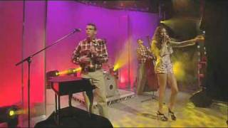 Eliza Doolittle - Skinny Genes [Live On GMTV]