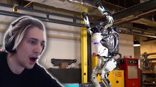 xQc Reacts to Boston Dynamics Robots