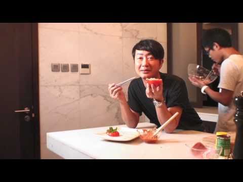 ep6 Behind the scene Felix cooking in Macau