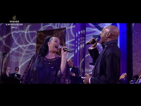 Tini Kainrath & PERCIVAL Duke mit "Ain't No Mountain High Enough" am Wiener Kaffeesiederball