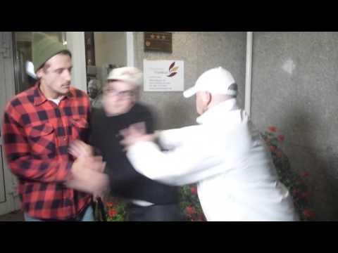 Celo  Abdi schlagen DCVDNS