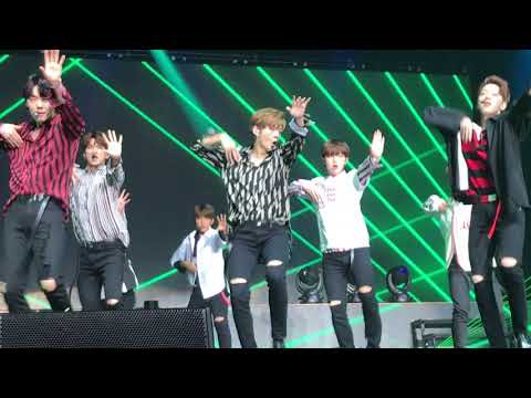 170922 Wanna One 1st Fan Meeting in Singapore - Never