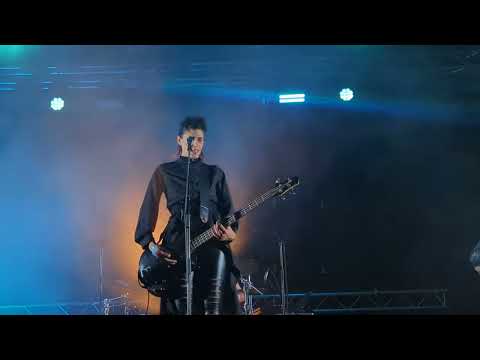 Rïcïnn - Candid live at R4 festival