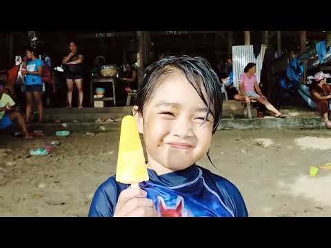 Beach day for the Fam