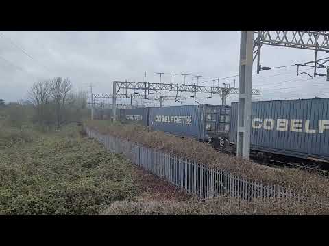 4S44 - DRS68's - Cat double header of 68003 & 68004 on this lunchtime's Daventry to Mossend service