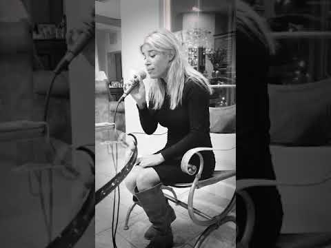 Barbara Muñoz -  Never Enough (The greatest showman) live cover