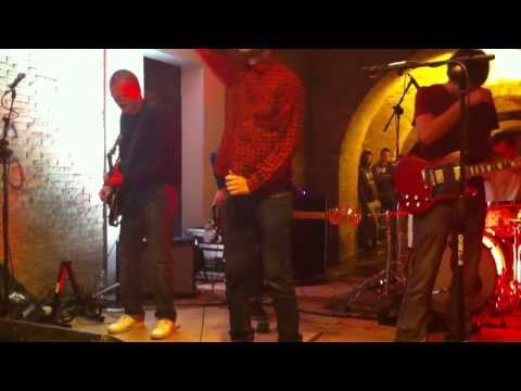 voina hen-zitto e godi@lanciano-nottata2012