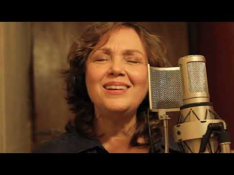 "A Luz sem o véu"(BG) with BG Trio feat.Jane Duboc - from "Primeiro céu" album/DVD