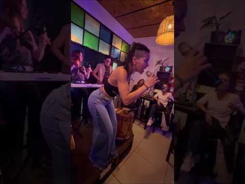 Show de Marina González en LAS MORADAS Vino y Cultura de Mendiolaza, Córdoba, Argentina