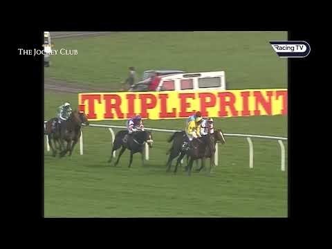 Earth Summit Wins the 1998 Aintree Grand National