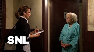 Census Taker vs. Old Lady – SNL