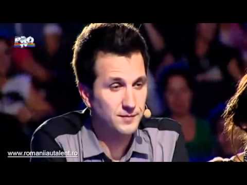 Tutu Adrian-E evident ca Romanii au talent "Romanii Au Talent"