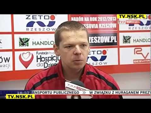 tv.nsk.pl 2012-10-27 II liga Resovia Rzeszów - MKS Świt Nowy Dwór Maz. 2-0 (0-0) bramki wywiad