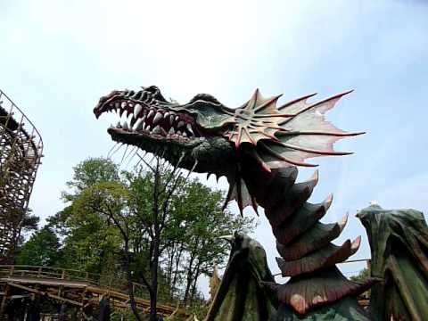 Draak Animatronic Joris en de Draak Efteling 1 juli 2010 Deel 1 Draak Animatronic Joris en de Draak Efteling 1 juli 2010 Deel 1