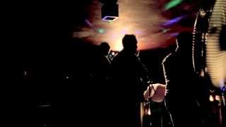 Trouble Band - Tributo a Elvis Presley "Suspicious Mind"