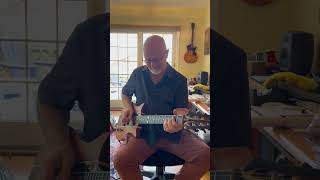 Legendary Andy Powell of Wishbone Ash plays a rare boutique guitar with vintage tone #shorts