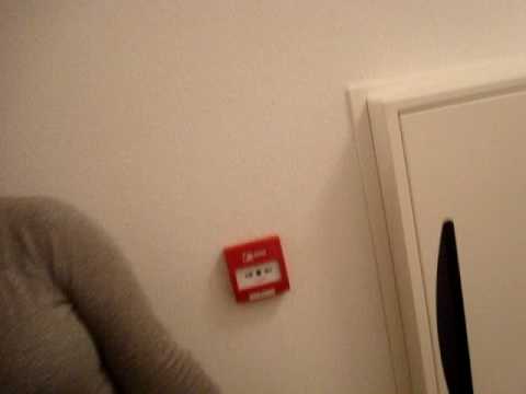 voetbal kamp tieke dames 1- wordt vervolgt