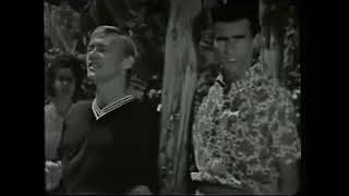 The Righteous Brothers - GO AHEAD AND CRY