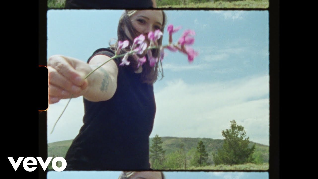 Soccer Mommy - M (Official Music Video) - YouTube