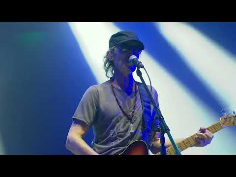 Plumas De Cóndor Al Viento - Skay Beilinson