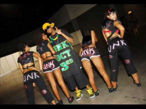 Dj Unk feat Ray J - She Freaky [ Dj Chaos Remix ] 2009