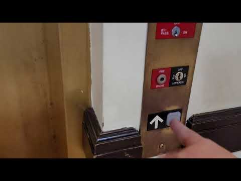 Worcester: BEAUTIFUL Dover Impulse Hydraulic Main Elevator @ Union Station (4K)