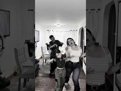 LA SERPIENTE  NOS CONVIRTIÓ EN ZOMBIE #familiaibañez #casosdefamilia #funny #papodefamilia #humor